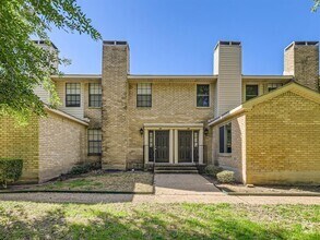 Building Photo - 8400 Jamestown Dr