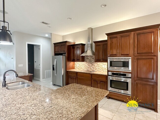 Foto del edificio - Gorgeous 3-Bedroom Home in Magnolia Village, Navarre, Near Hurlburt Field!