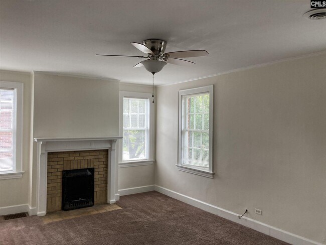 Building Photo - 528 Santee Ave