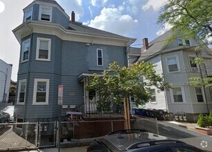 Building Photo - 4 Otis St