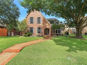Building Photo - 2141 Ironside Dr