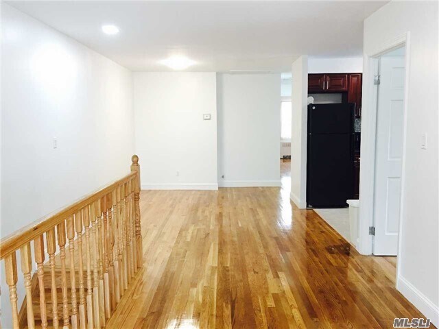 Foto del edificio - 39-21-39202 202nd St