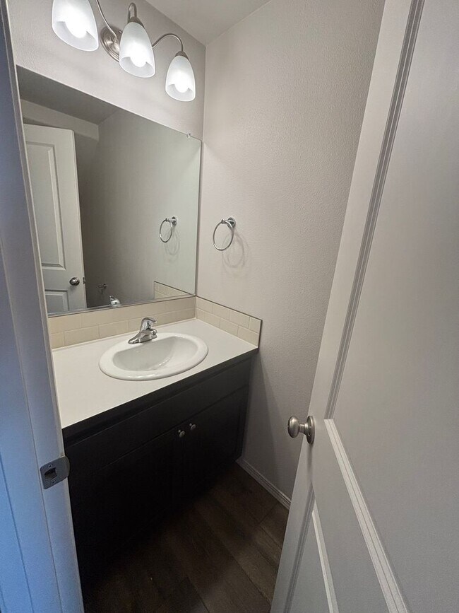 Foto del edificio - Eugene 3 Bed 2.5 Bath, 2 Story Single Fami...