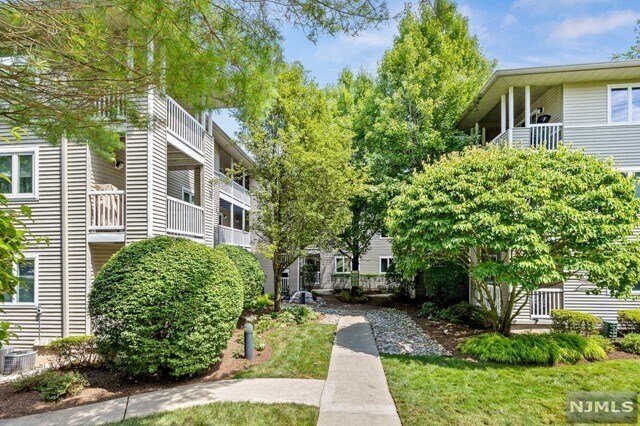 Foto principal - 126 Orchard Park