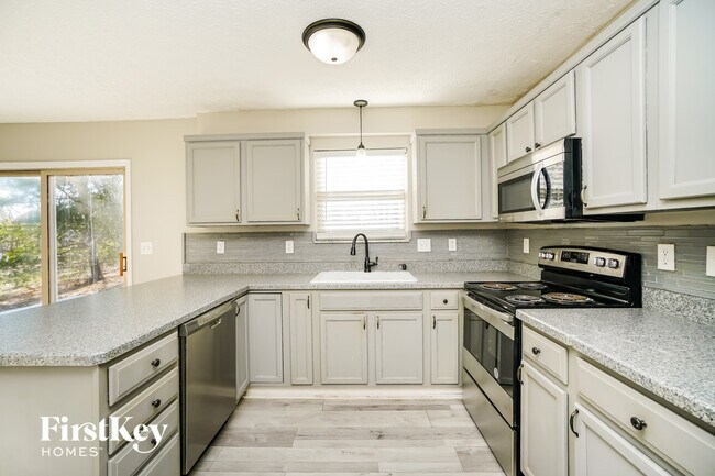 Foto del edificio - 339 Shyanne Dr