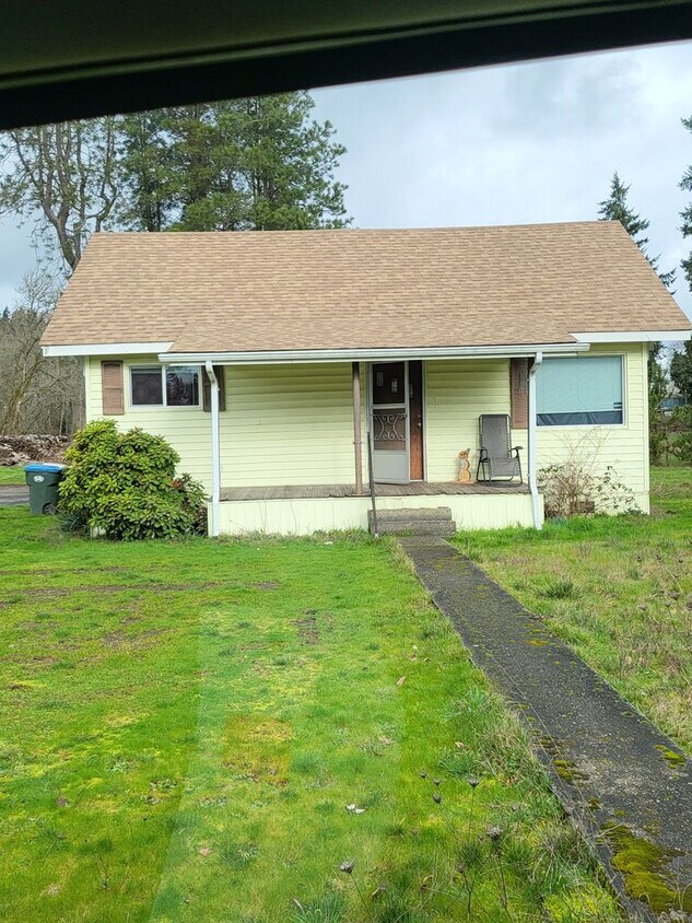 Building Photo - STATUS: UNAVAILABLE; RENTED- $1575.00 a mo...