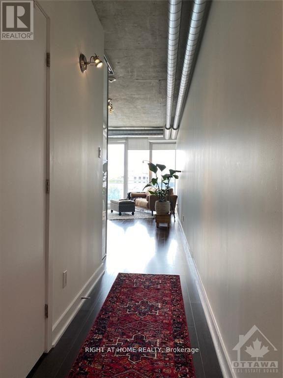 Photo du bâtiment - 354 Gladstone Ave