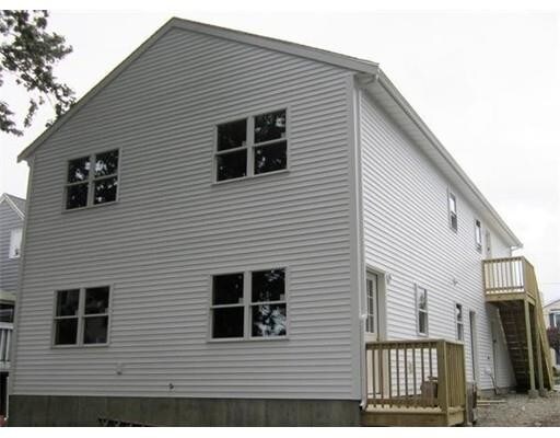 Building Photo - 33 Fiske St