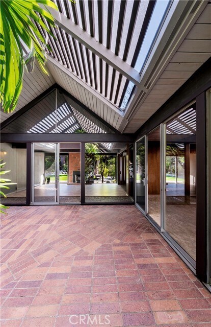 Foto del edificio - 4924 E Elsinore Ave