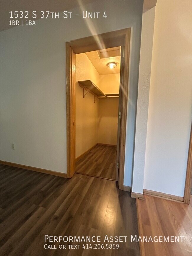 Building Photo - Charming 1BED/1BATH Southside Apartment