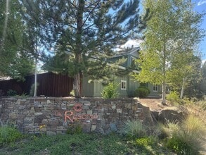 Building Photo - 115 Northwest Mount Washington Drive