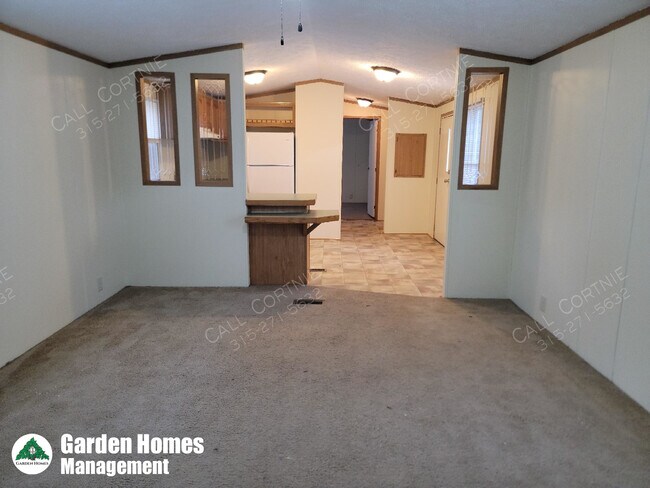 Building Photo - 26 Pine Cir