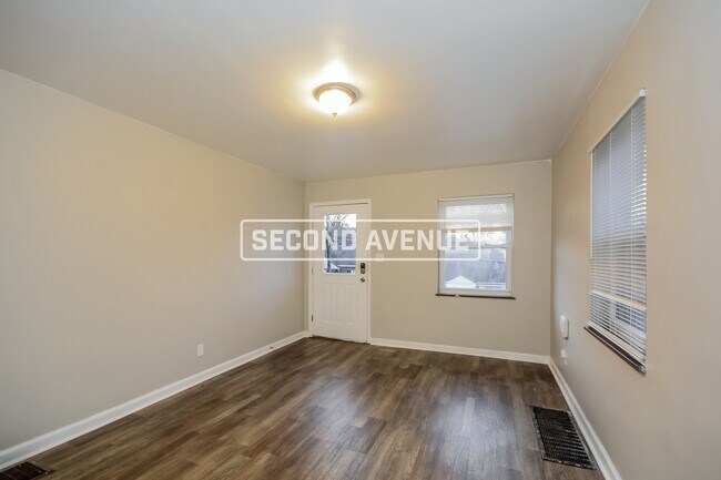 Foto del edificio - 3052 Worthington Ave