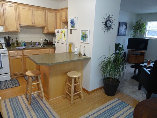 Foto del edificio - 1233 8th Ln