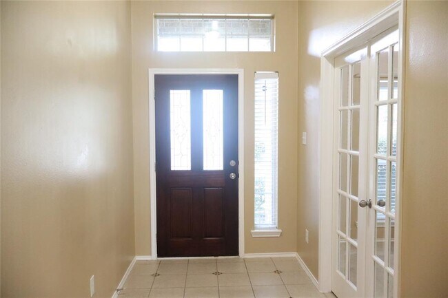 Foto del edificio - 21590 Kings Bend Dr