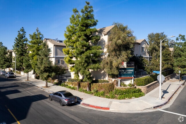 9301 Shirley Ave - Vantaggio