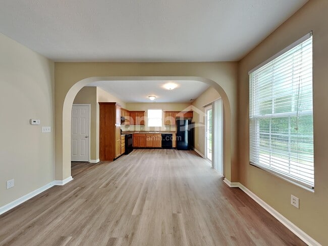 Foto del edificio - 11350 High Timber Dr