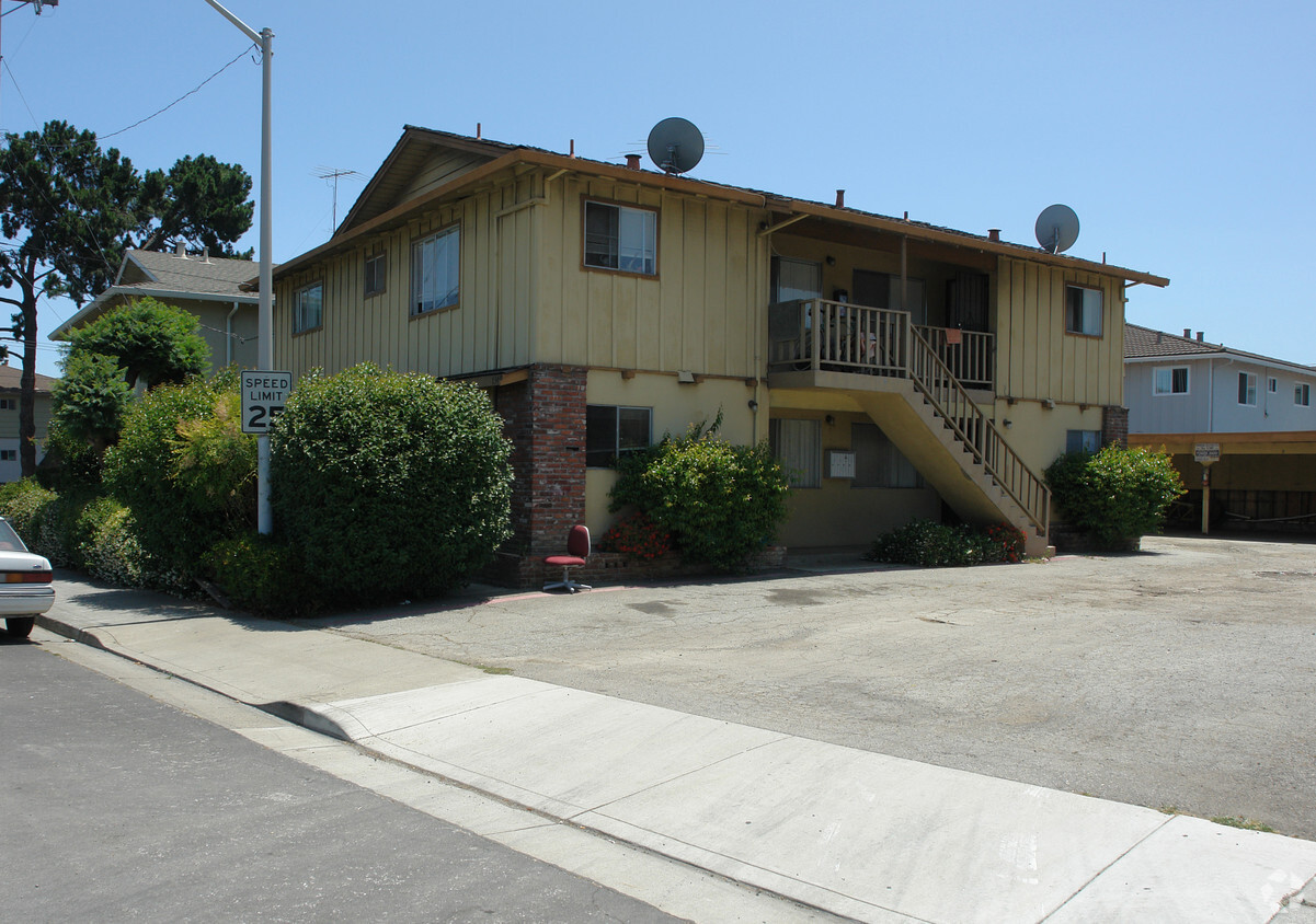 Primary Photo - 1349 Calabazas Blvd