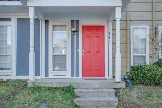 Building Photo - 3784 London Dr