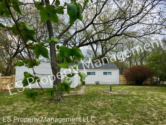 Building Photo - 3 br, 1 bath House - 3538 N. Elizabeth St.