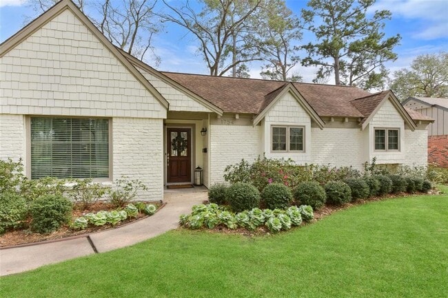 Building Photo - 1754 Maux Dr