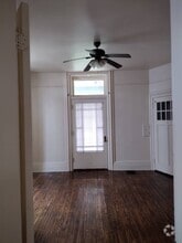 Building Photo - 206 W Embargo St