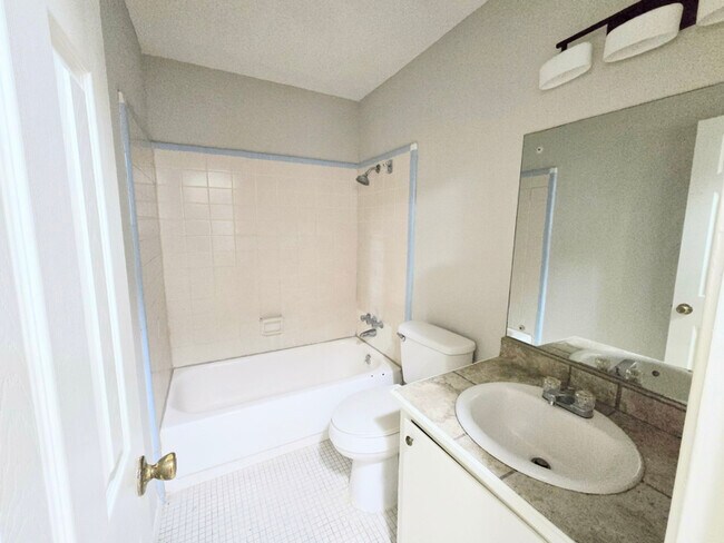 Foto del edificio - 270 Myer Ave