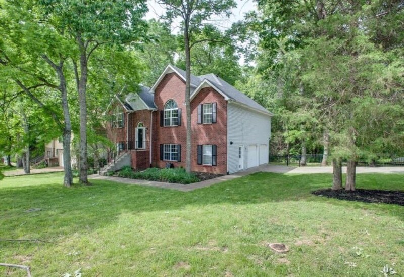 Primary Photo - 613 Woodland Hills Dr