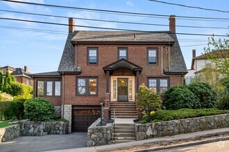 Building Photo - 12 Endicott Rd