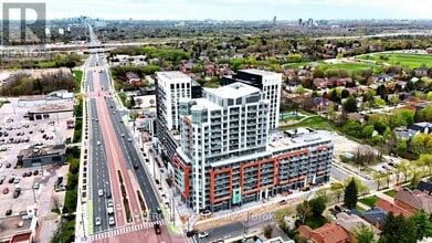 Building Photo - 8888-8888 Yonge St