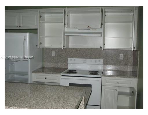 Foto del edificio - 4500 W 16th Ave