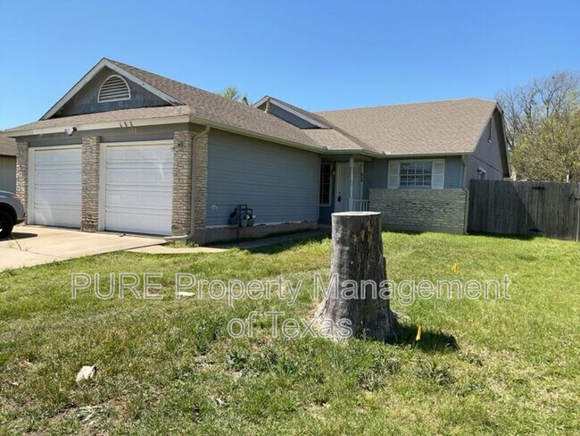 Foto del edificio - 608 Greenlawn Blvd