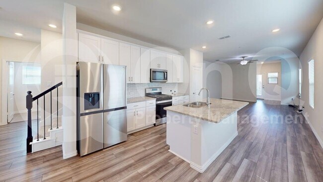 Foto del edificio - 119 Olympus St