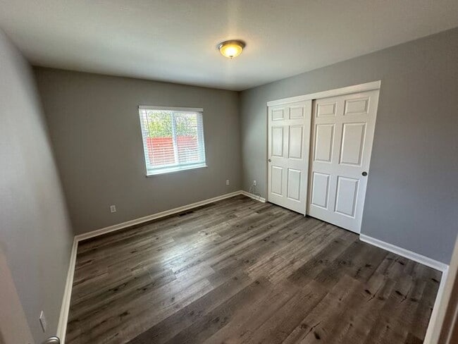 Foto del edificio - 17664 Thomasville Ct