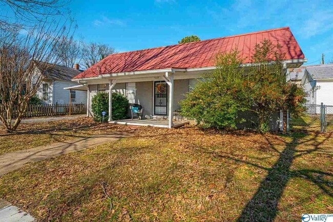 Building Photo - 623 E Tuscaloosa St