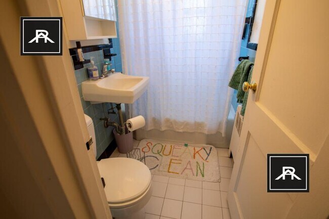 Foto del edificio - 2 bedroom in Brookline MA 02446
