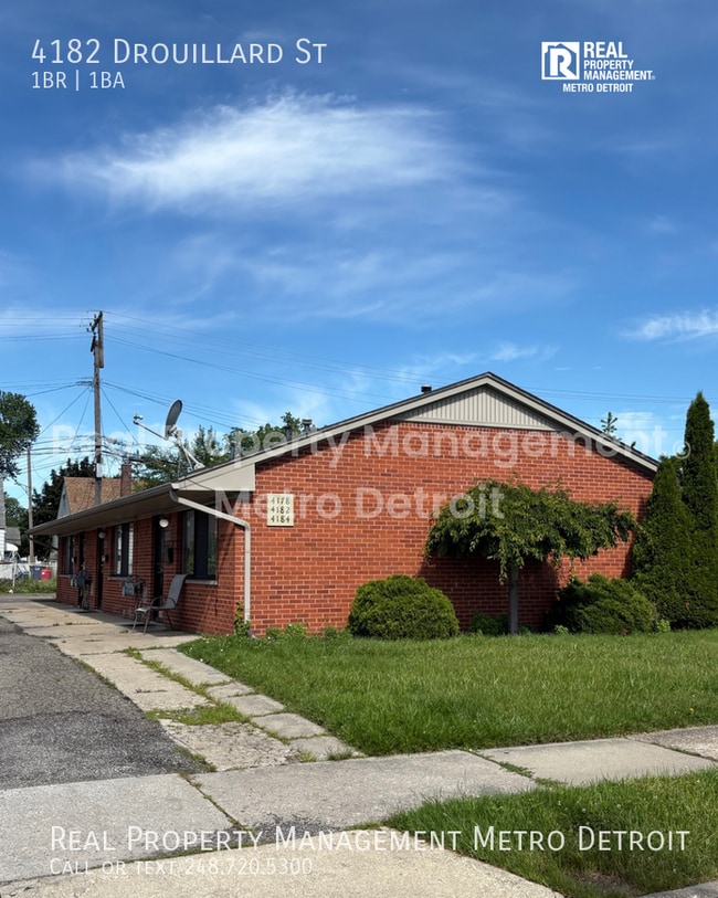 Building Photo - 4182 Drouillard St
