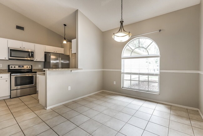 Building Photo - 3839 Marquise Ln