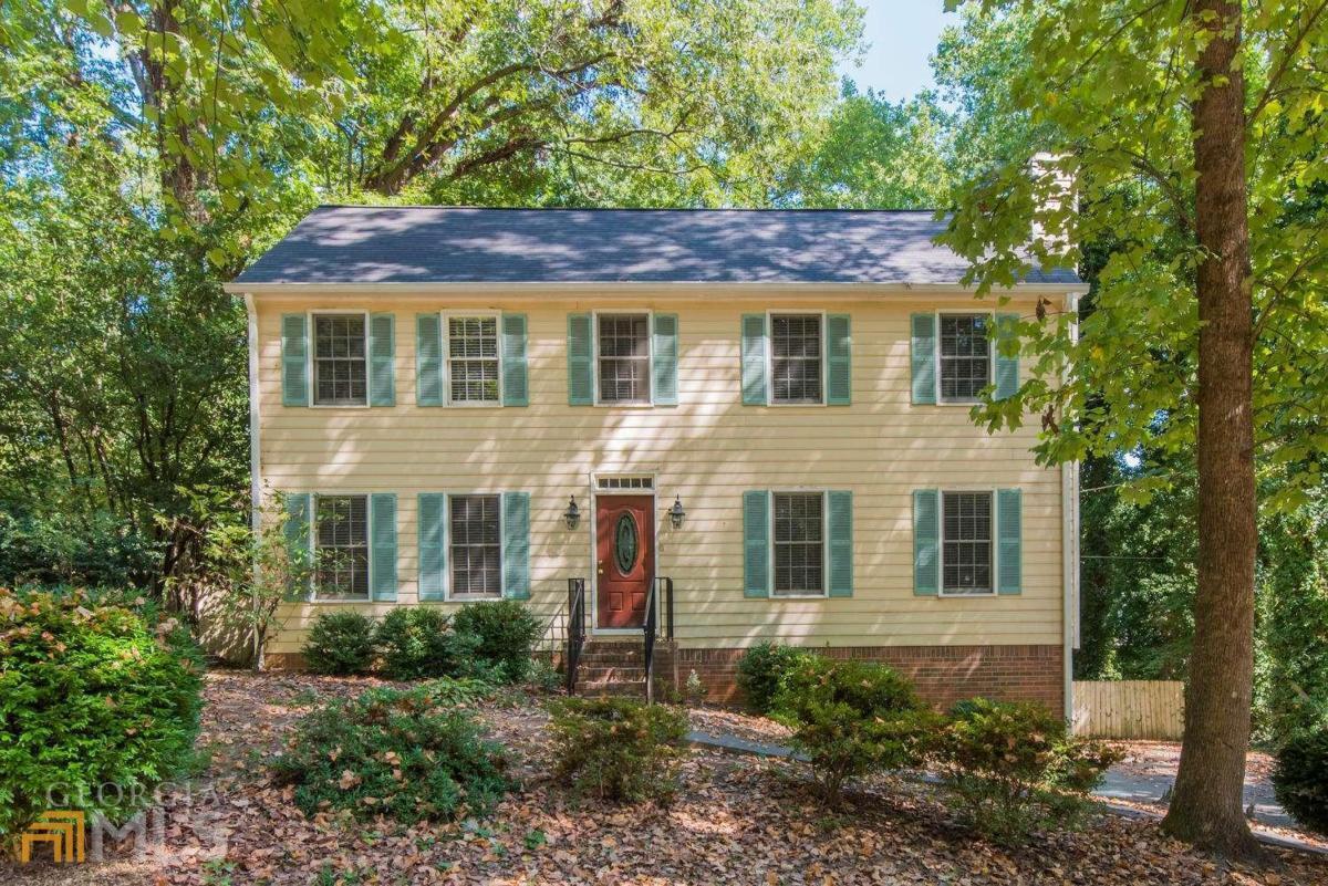 Primary Photo - 2340 Buck Dr