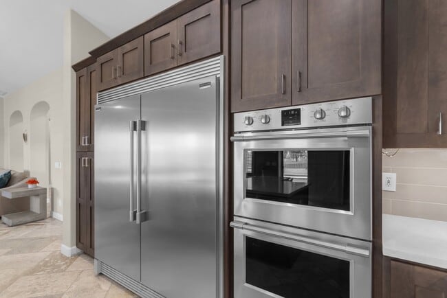 Foto del edificio - 14450 W Coronado Rd