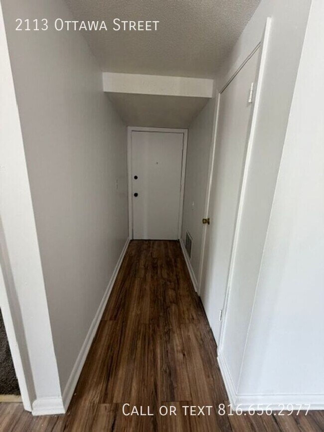 Foto del edificio - 2113 Ottawa St