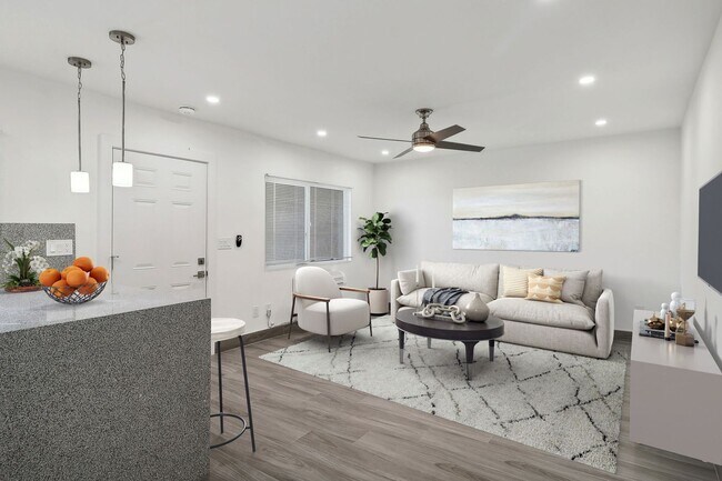 Building Photo - Move in Promotion! 2 Bedroom/1 Bathroom Remodeled Apartment - El Cajon