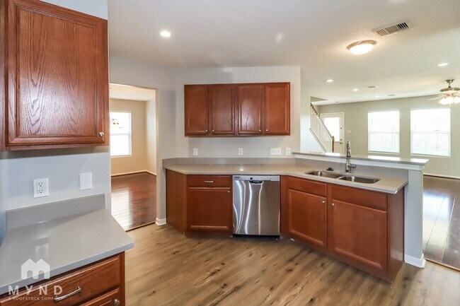 Foto del edificio - 8110 Rosemary Drive