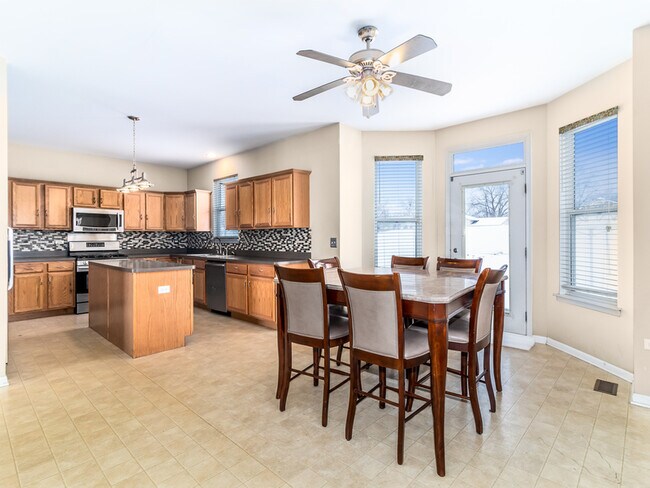 Foto del edificio - 304 Fox Bend Cir