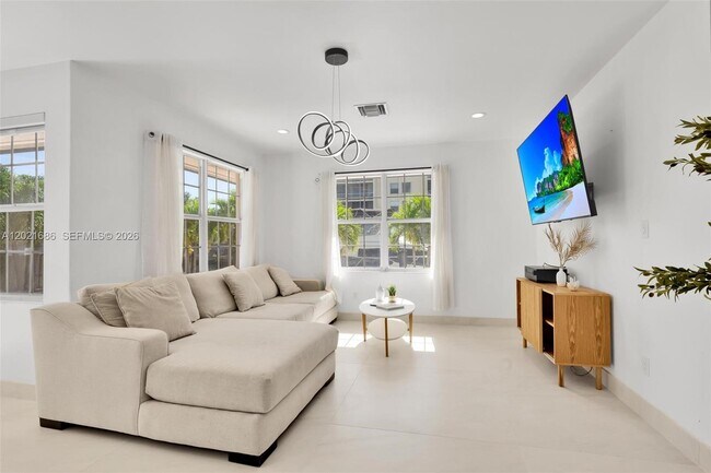 Foto del edificio - 2940 NE 164th St