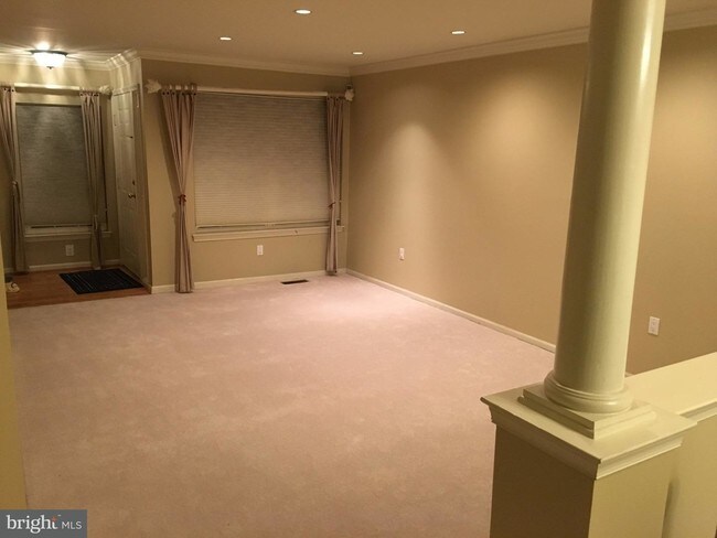 Building Photo - 4013 Greenes Way Cir