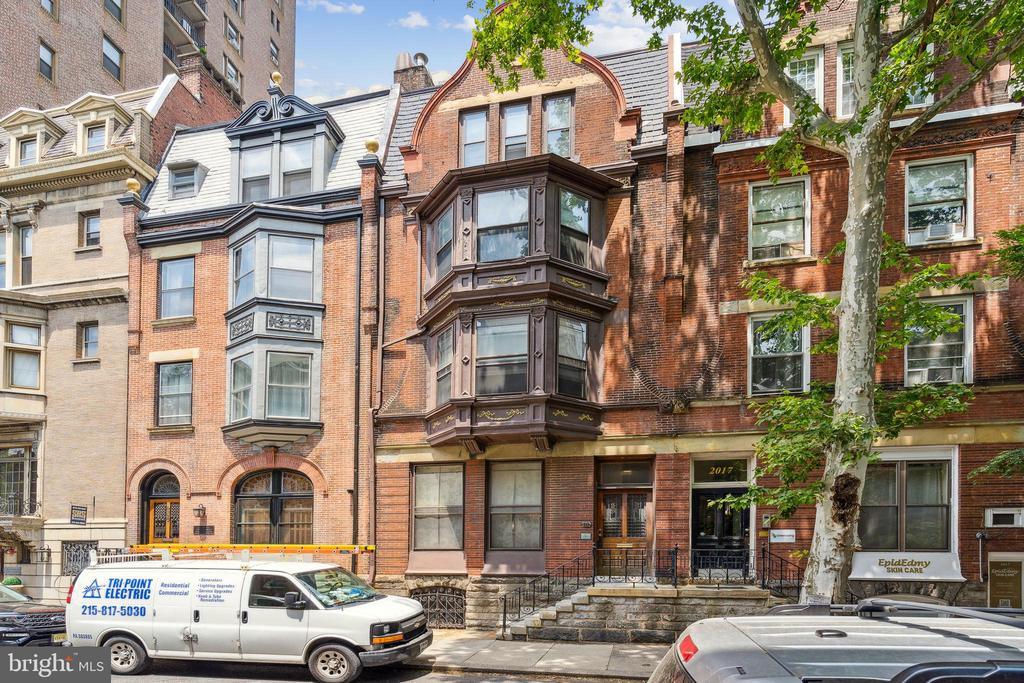 Foto principal - 2019 Locust St