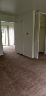 Building Photo - 451 Bancroft Ct