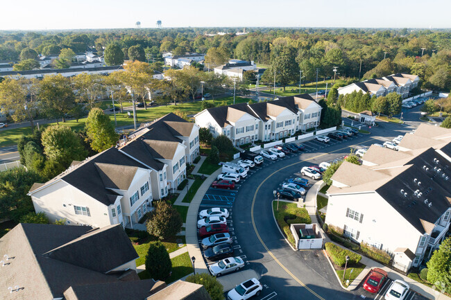 Building Photo - The Seasons at East Meadow