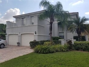 Building Photo - 4719 NW 96th Pl